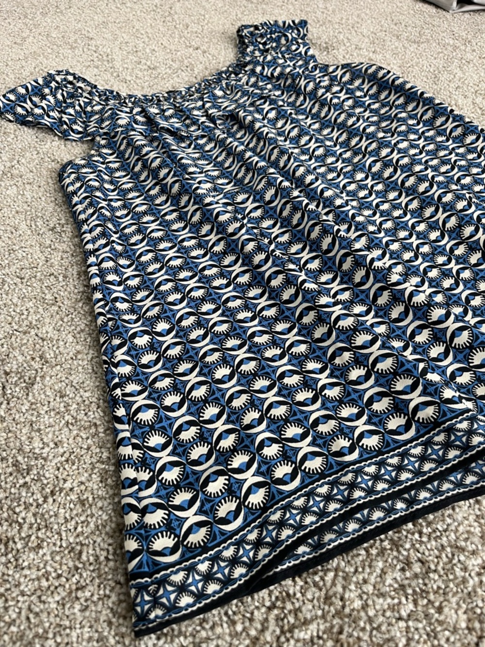Max Studio Blue and White Geometric Cap-Sleeve Blouse
